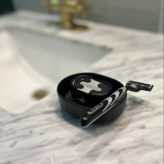 Razor Rinser-Goodbye to Clogged Razors and Dirty Sinks